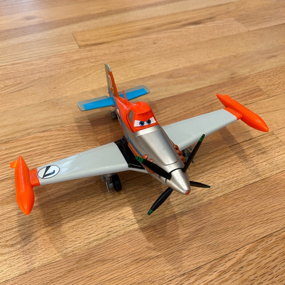 Dusty Crophopper toy